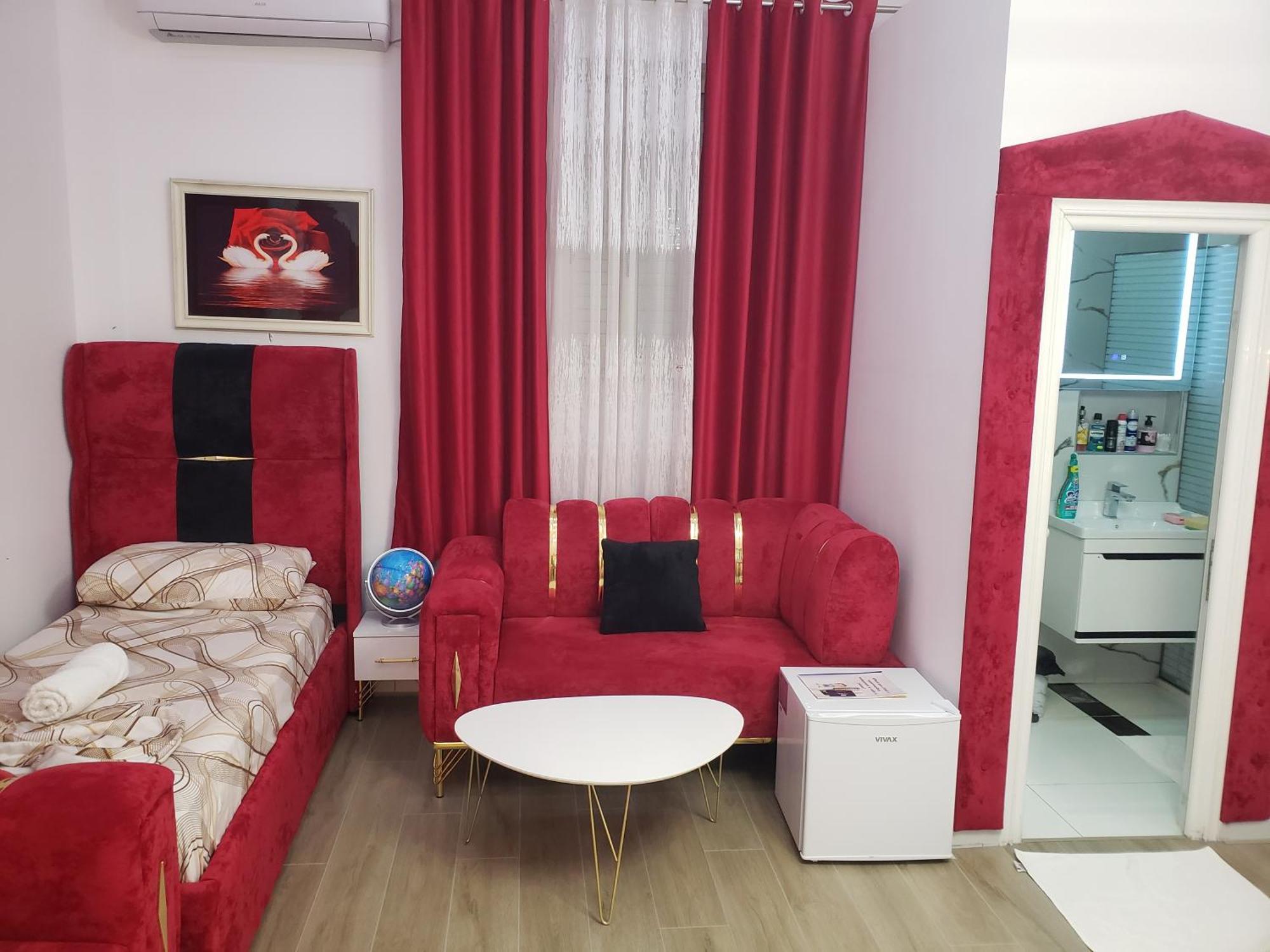 Studio Near Tirana Airport 2- Self Check-In Free Parking Lejlighed Valjiosi Eksteriør billede
