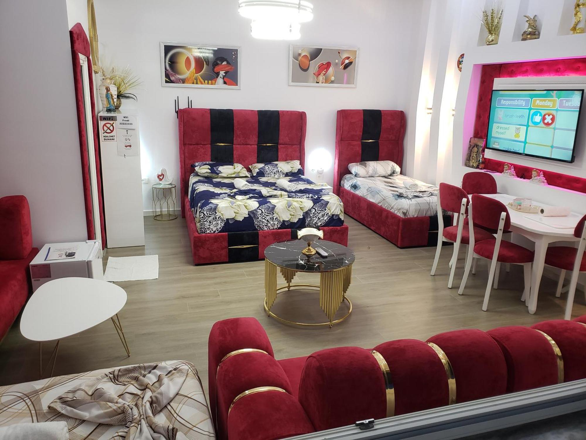 Studio Near Tirana Airport 2- Self Check-In Free Parking Lejlighed Valjiosi Eksteriør billede